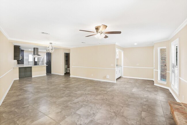 Foto del edificio - 2 Bedroom/1 Bath Exeter House