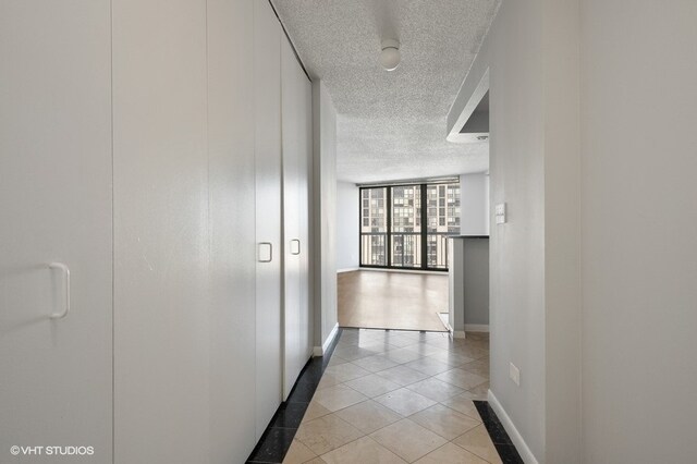 Foto del edificio - 111 W Maple St