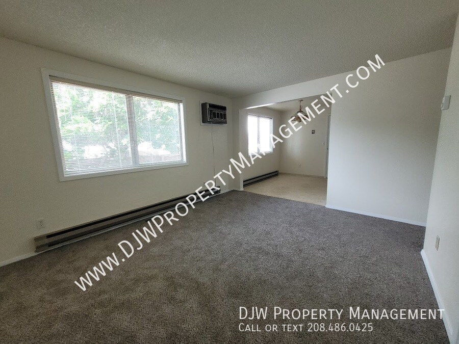 Primary Photo - 2060 S Colorado Ave