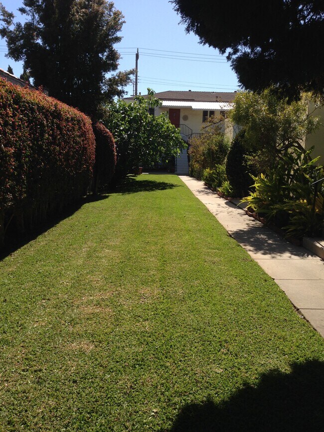 Building Photo - 1114 16th St