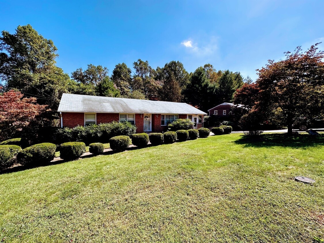 600 Sandusky Dr, Lynchburg, VA 24502 House Rental in Lynchburg, VA