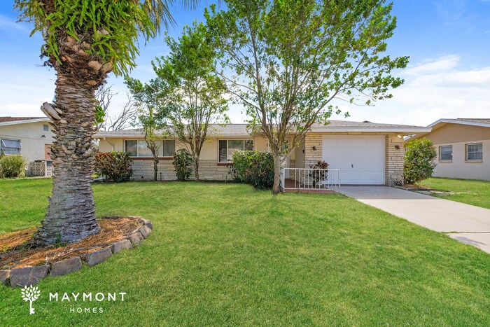 Foto principal - 7914 Bracken Dr