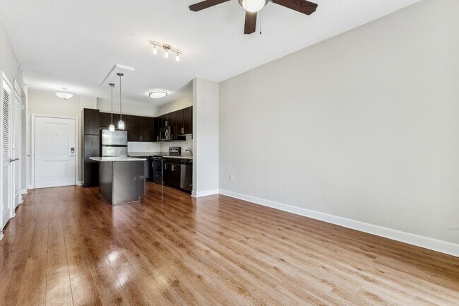 Sala de estar - Lantower Westshore