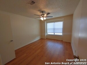 Foto del edificio - 6351 Cambridge Dr