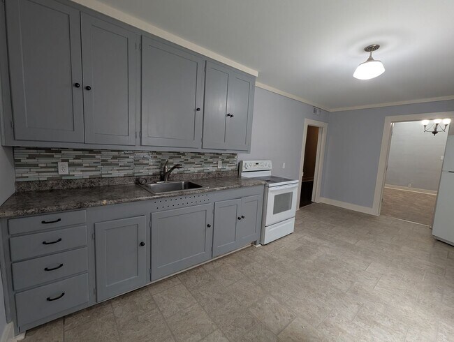 Foto del edificio - 409 Main St