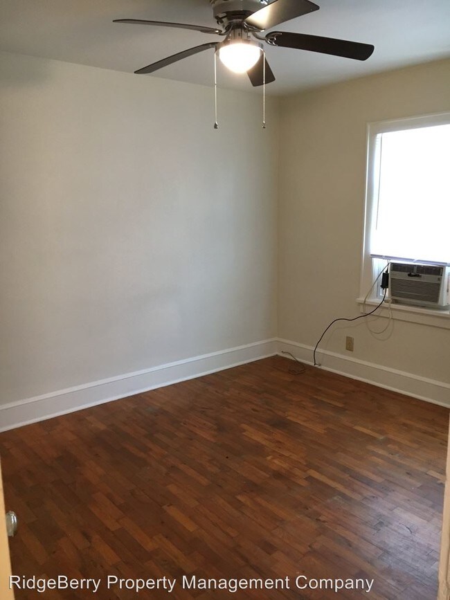 Building Photo - 4 Whiteway Dr