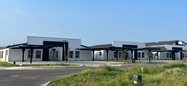Foto del edificio - 2900 W Pike Blvd