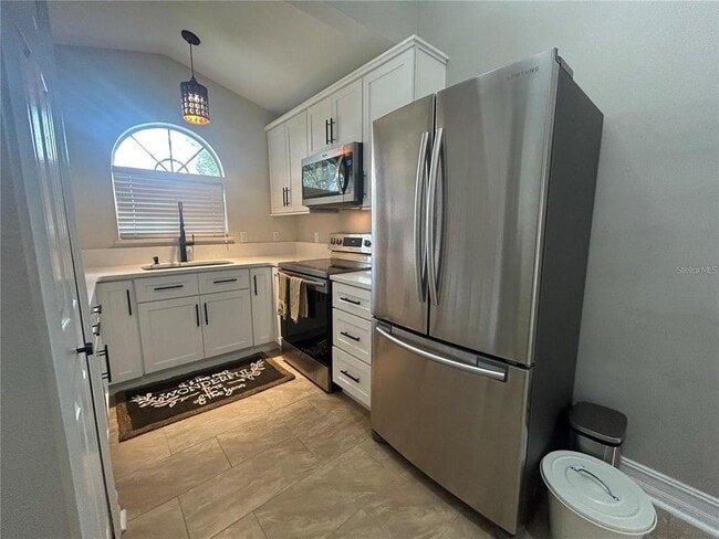 Foto del edificio - 6738 Magnolia Pointe Cir