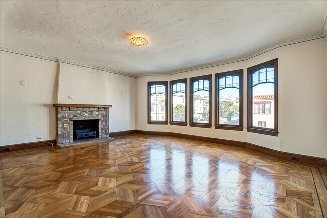 Building Photo - Spacious and Sophisticated Outer Richmond ...