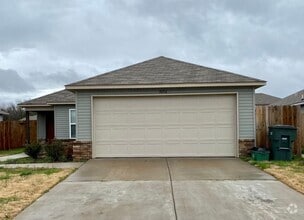 Building Photo - 5034 W Claxton Cir