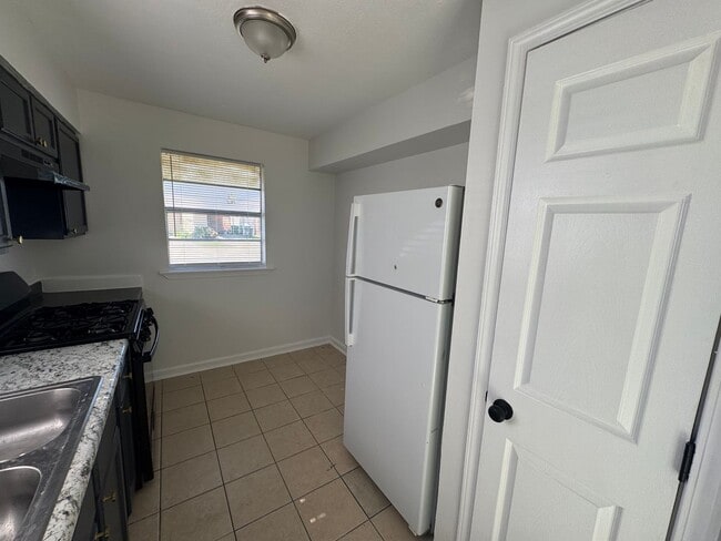 Building Photo - 6499 Marcie St