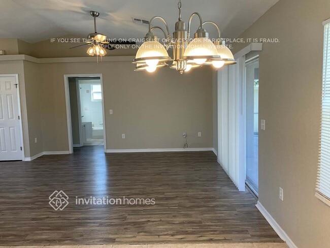 Building Photo - 3171 Huntington Ln