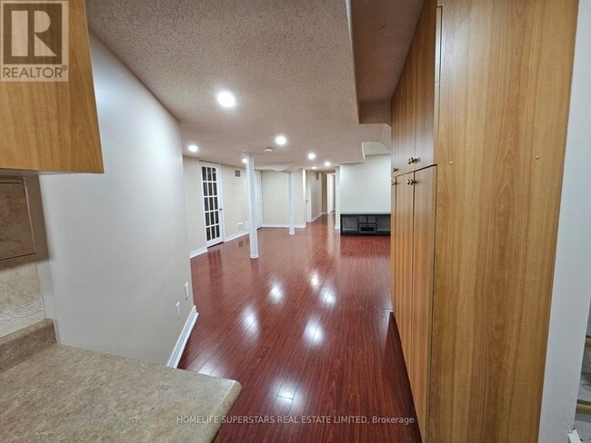 Building Photo - 38 Zia Dodda Crescent