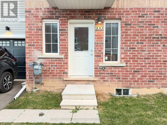 Photo du bâtiment - 200 W Main St