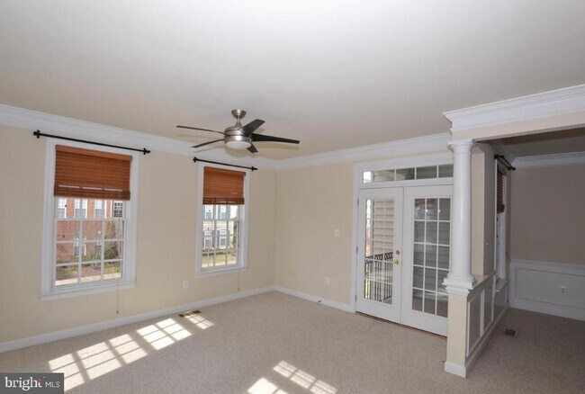 Building Photo - 10617 Bristow Station Dr