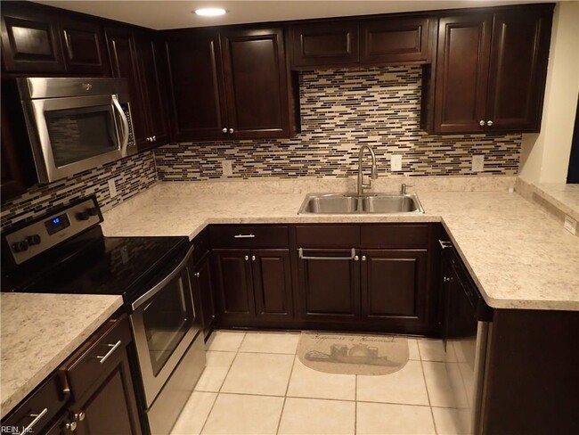 Foto del edificio - 834 N Buckingham Ct