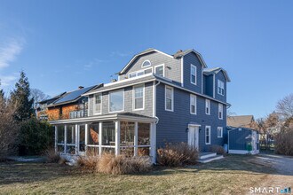 Building Photo - 79 Hartford Ave