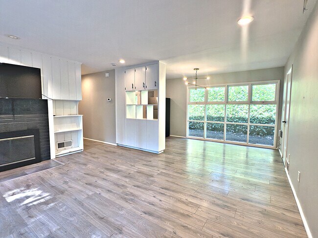 Foto del edificio - 1111 NE 112th Ave