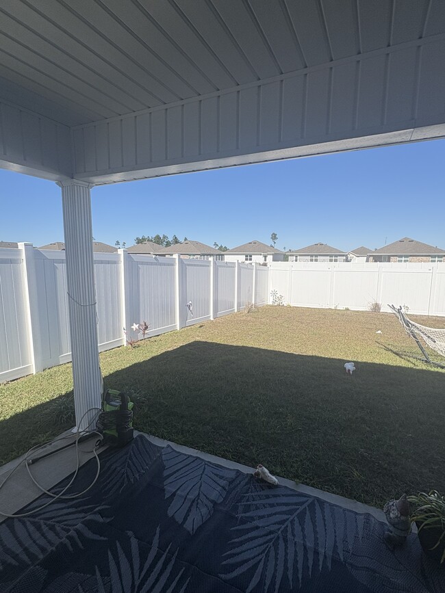 Foto del edificio - 6469 Bellavia Ln