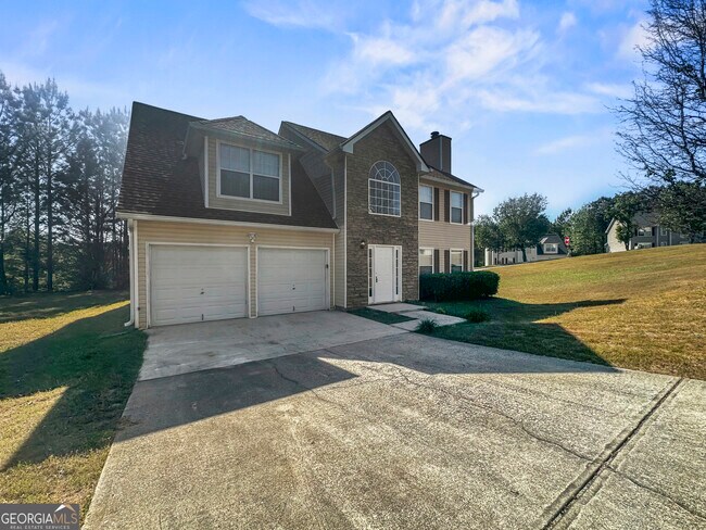 Building Photo - 3901 Swooping Ct