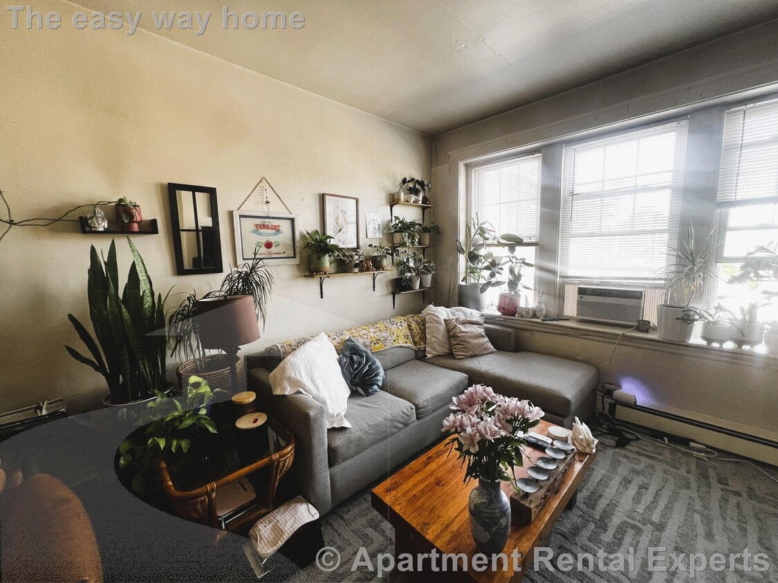 Photo - 206 Massachusetts Ave Unit #2