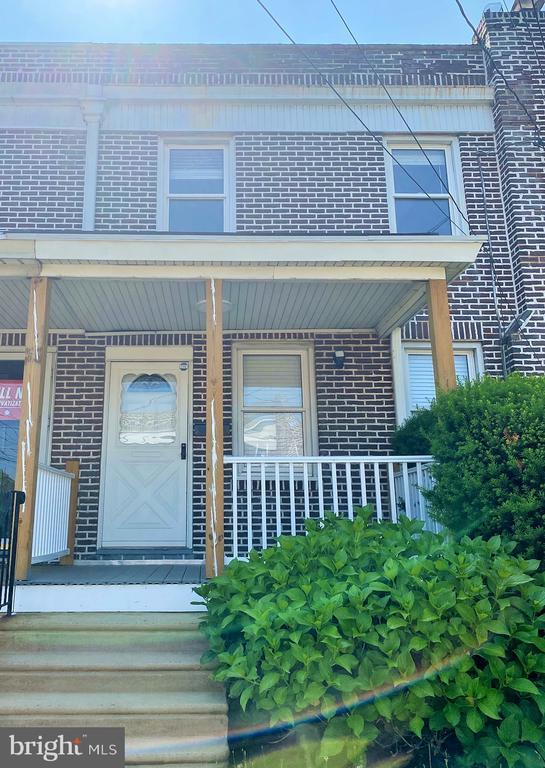 Foto principal - 102 Curtis Ave