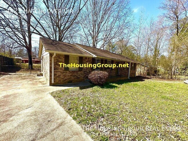 Building Photo - Ready Now!! 3 Bedroom Jonesboro Home!!