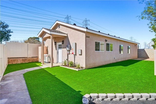 Foto del edificio - 21003 Longworth Ave