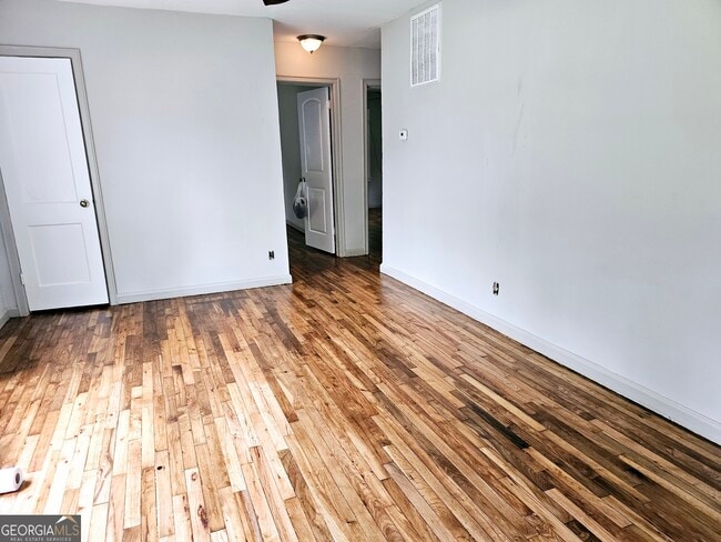Building Photo - 4162 Brenda Dr