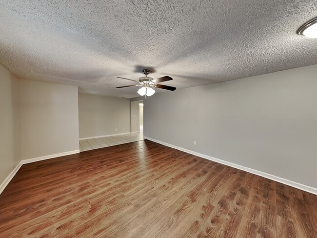 Building Photo - 1111 North St