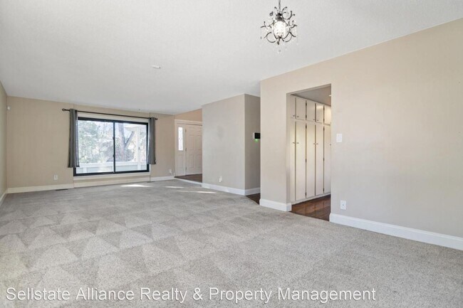 Building Photo - 4 br, 3.5 bath House - 3926 Leisure Lane