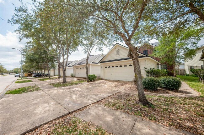 Building Photo - 5839 Sonoma Ridge