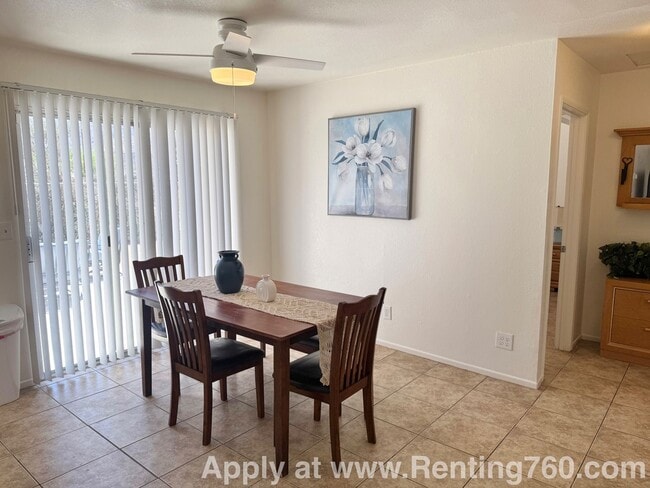 Foto del edificio - Charming & Furnished 2 bed 1 bath home in 29 Palms