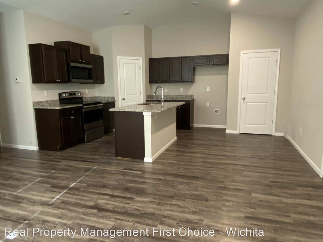 440 S Longbranch Dr, Maize, KS 67101 House Rental in Maize, KS