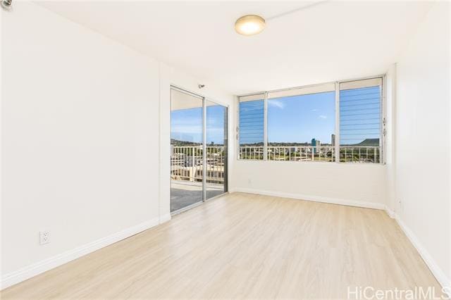 Foto del edificio - 2542 Date St