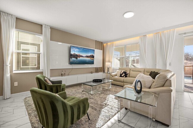 Building Photo - 9234 Sommerset Hills Dr