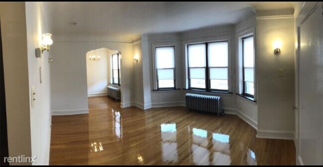 Foto del edificio - 9224 S Bishop St