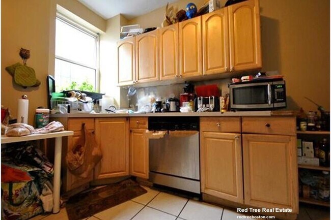 Photo - 17 Highgate St Apartment