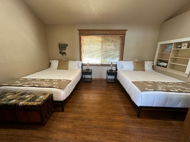 Foto del edificio - 3557 US-12