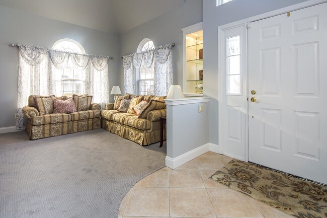 Building Photo - 3001 Jockey Hollow Dr