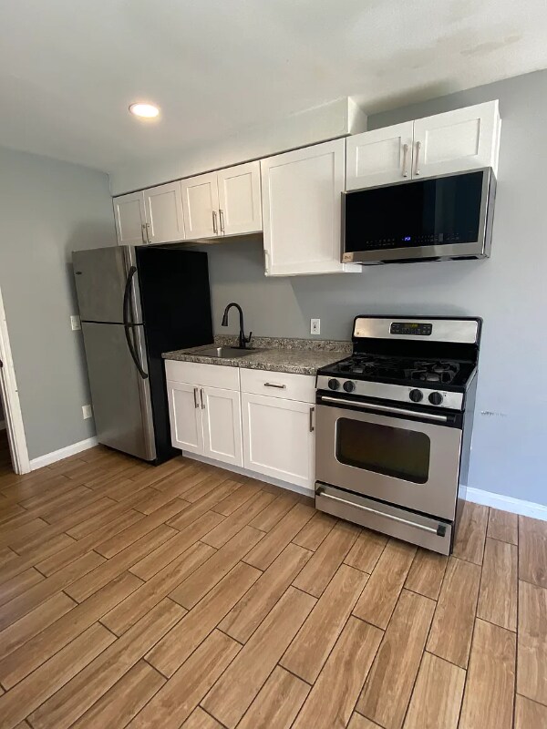 Foto del edificio - 1610-12 Dahlia Ave