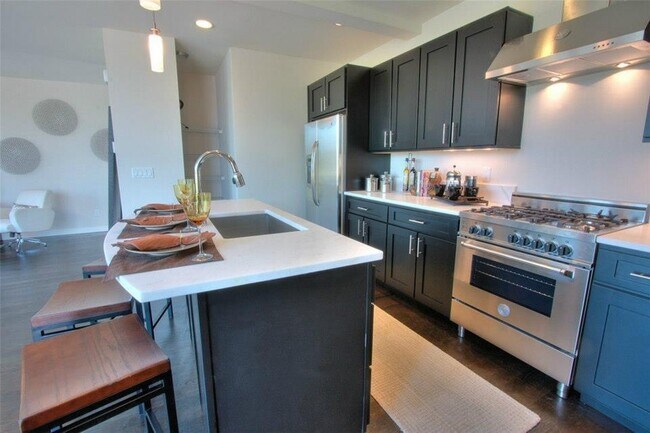 Foto del edificio - 905 W Emerson St