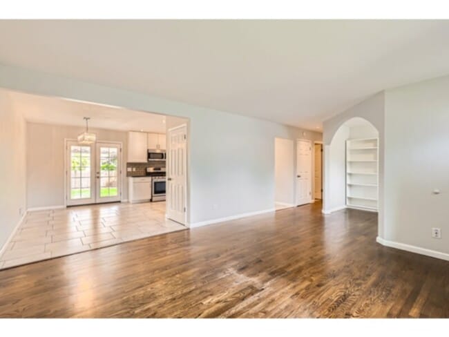 Photo - 3066 S Wolff St House