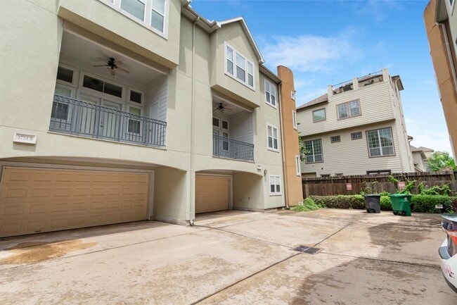 Building Photo - 5734 Kansas St