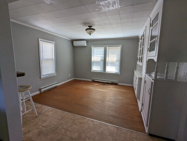 Building Photo - 7446 Queponco Rd