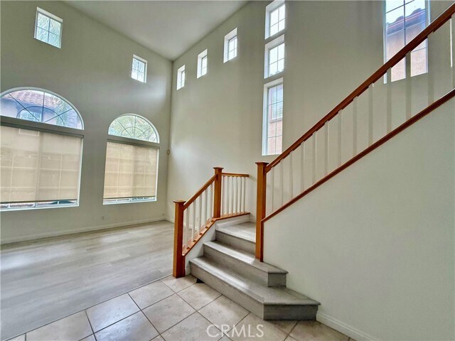 Building Photo - 2941 Humeston Ave