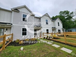 Building Photo - 229 Evergreen Trail SE