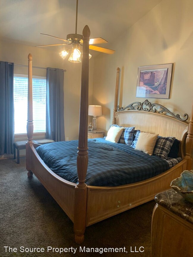 Foto del edificio - 3 br, 2.5 bath House - 215 Strauburg Dr