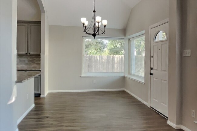 Building Photo - 21023 La Arbre Ln