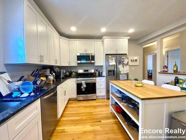 Foto del edificio - 1433 Cambridge St